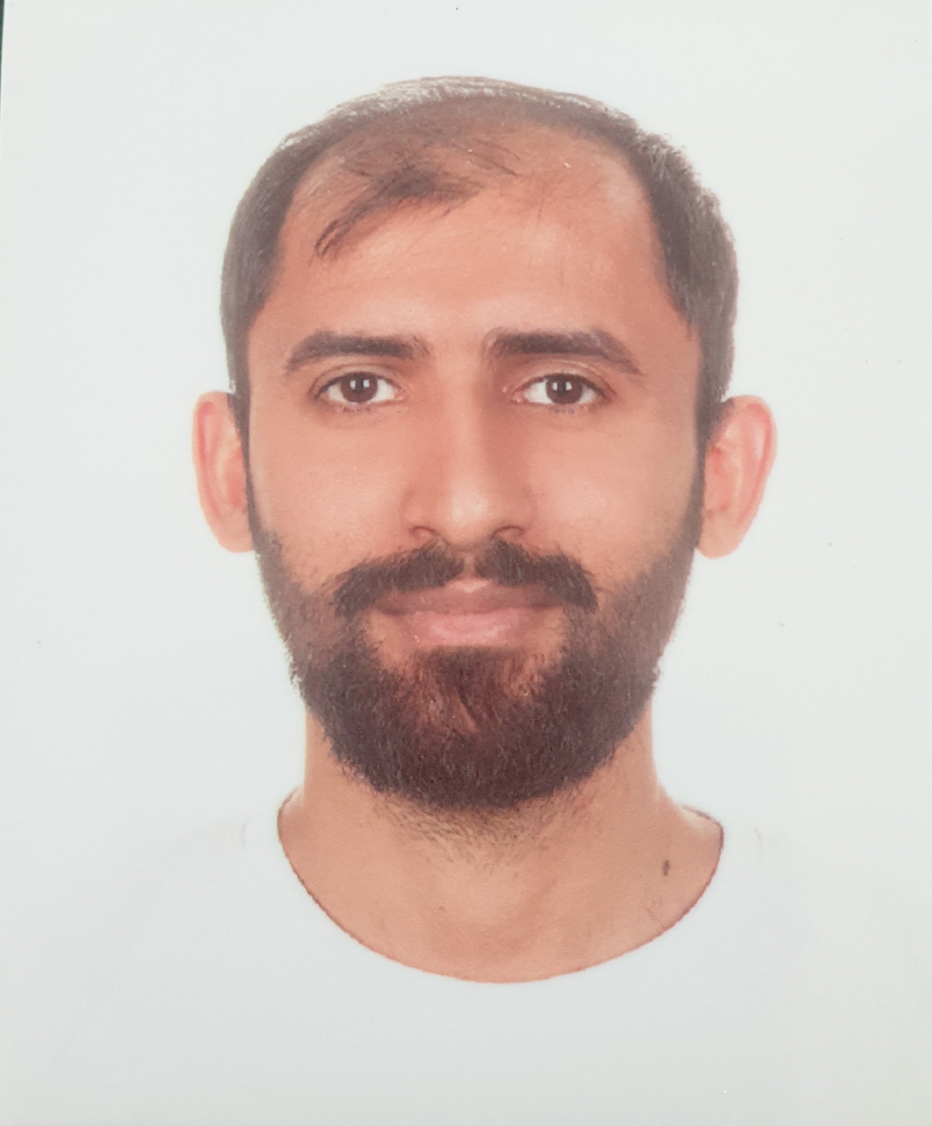 Yazar